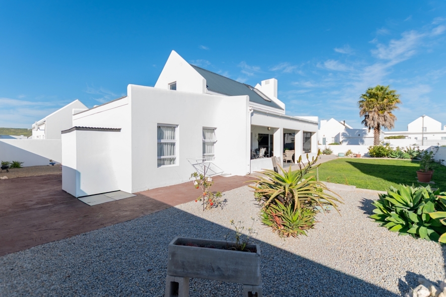 3 Bedroom Property for Sale in Lampiesbaai Western Cape